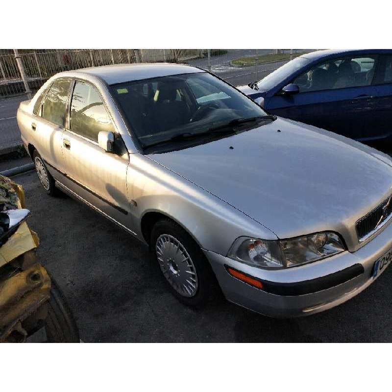VOLVO S40 BERLINA