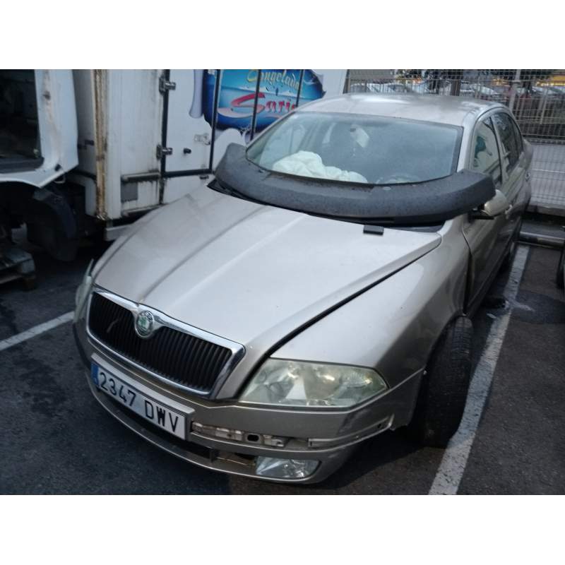 SKODA OCTAVIA BERLINA (1Z3)