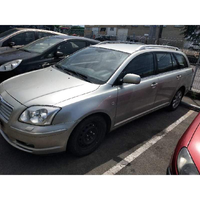 TOYOTA AVENSIS WAGON (T25)