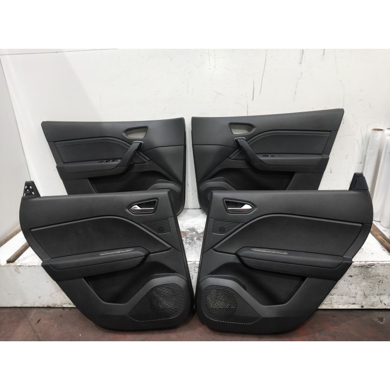 Recambio de juego tapizados / cartoneras para renault captur ii 1.0 referencia OEM IAM   5P