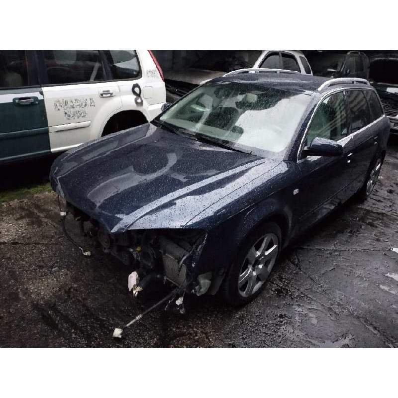 AUDI A4 AVANT (8E)