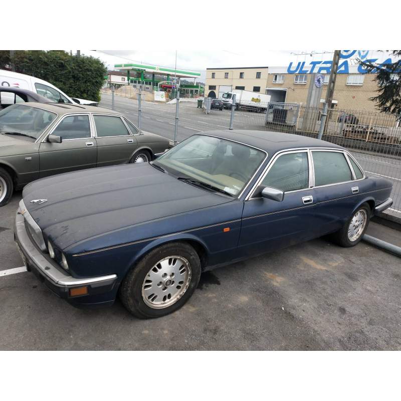 JAGUAR XJ6/12