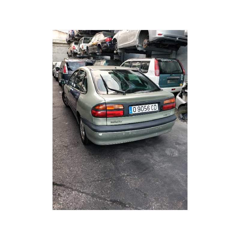 RENAULT LAGUNA (B56)
