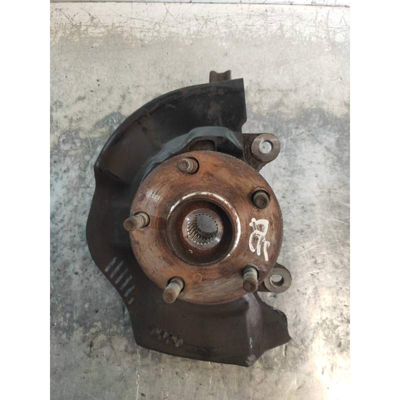 Recambio de mangueta delantera derecha para toyota corolla (e15) luna referencia OEM IAM   