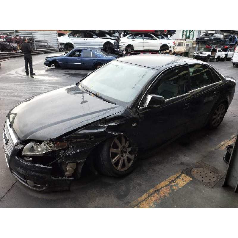 AUDI A4 BERLINA (8E)