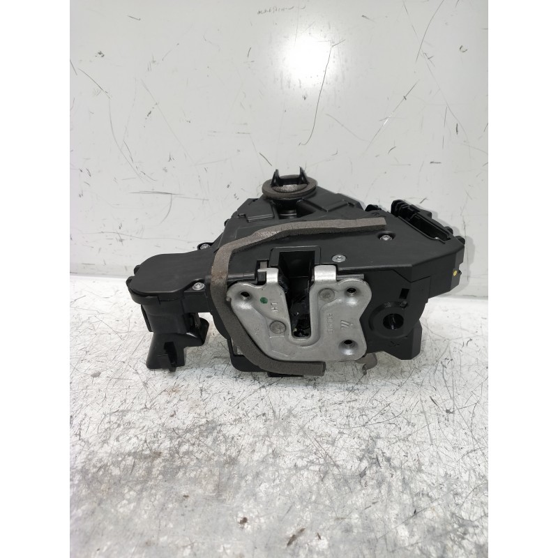 Recambio de motor cierre centralizado delantero izquierdo para renault captur ii 1.0 referencia OEM IAM 805034935R  5P