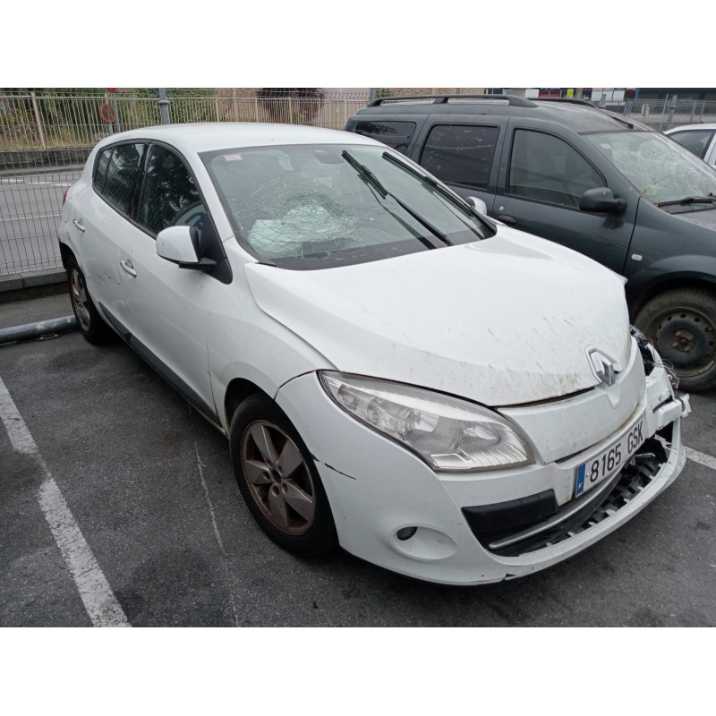 renault megane iii berlina 5 p del año 2009