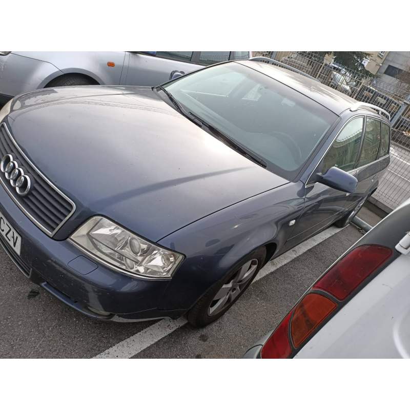 AUDI A6 AVANT (4B5)