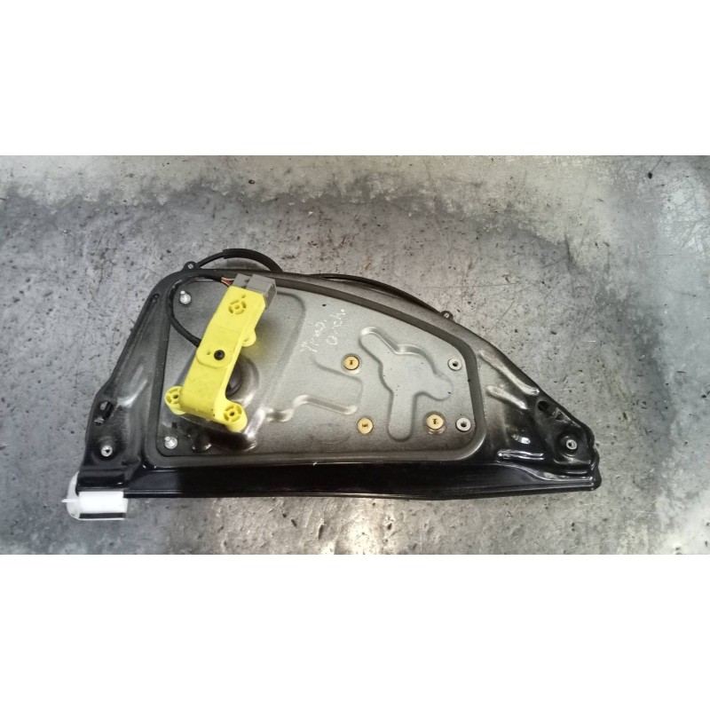 Recambio de elevalunas trasero derecho para land rover freelander (ln) 2.0 td4 cat referencia OEM IAM 6H5227000A  