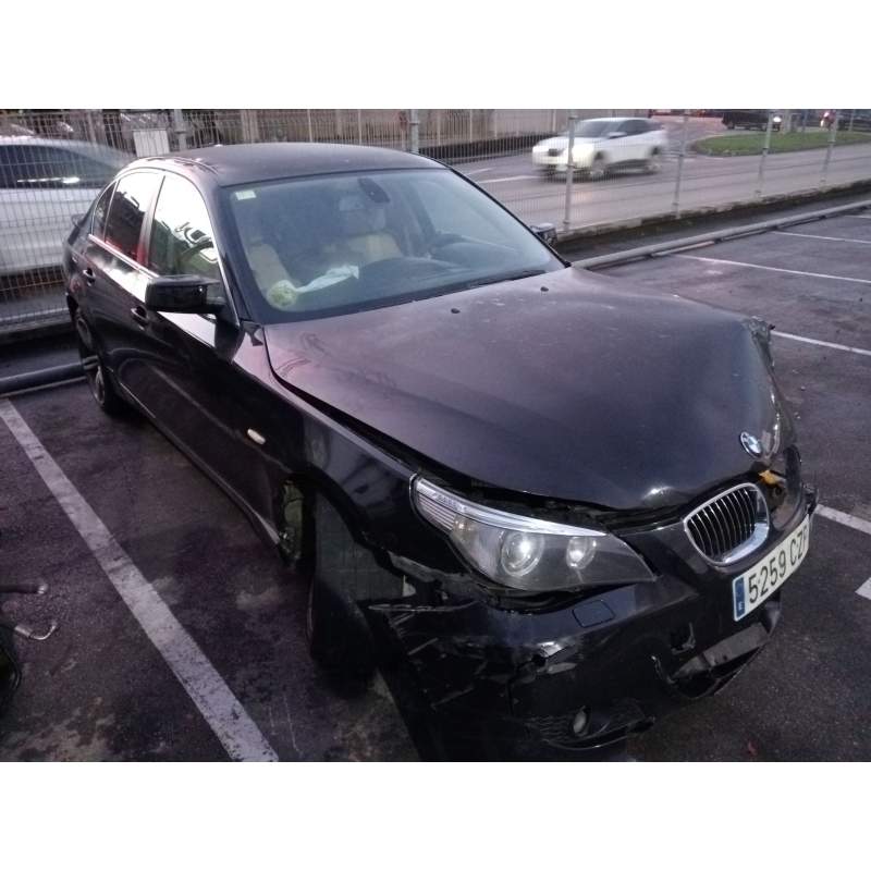 BMW 5 (E60)