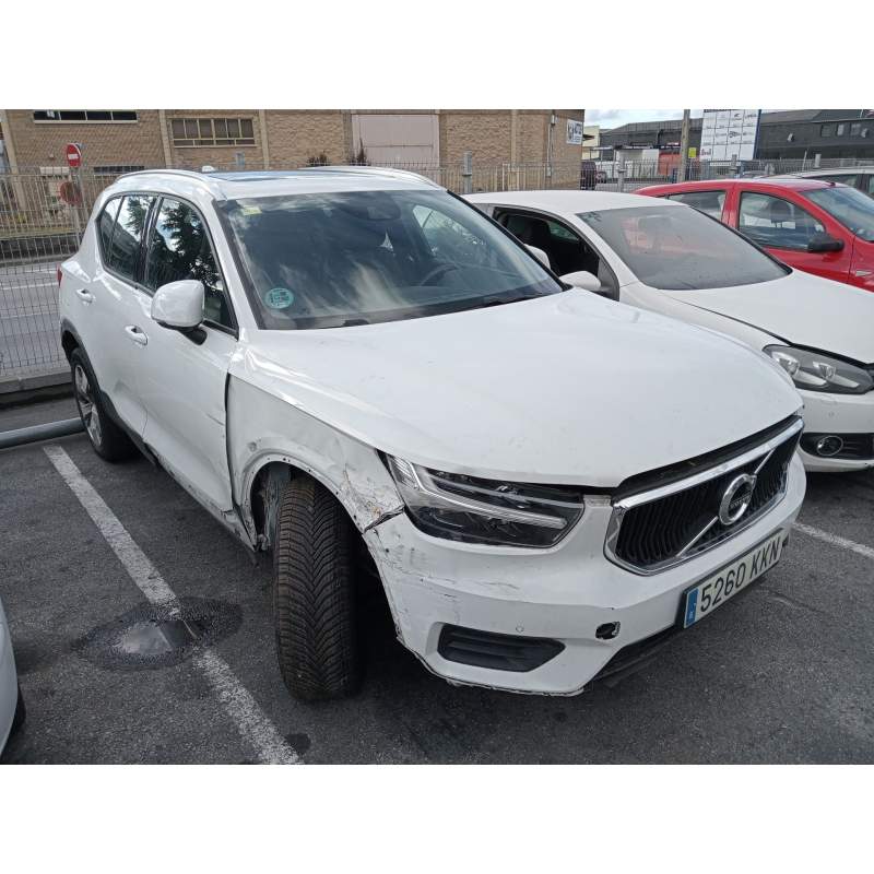 VOLVO XC40 (536)