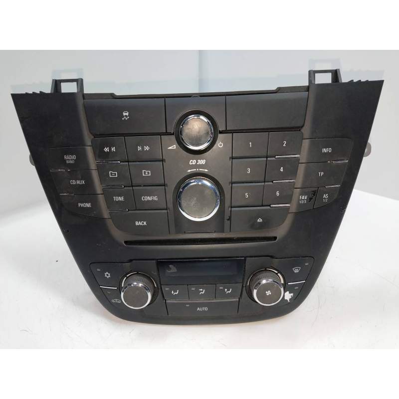 Recambio de sistema audio / radio cd para opel insignia berlina 2.0 16v cdti referencia OEM IAM 13326328  2008