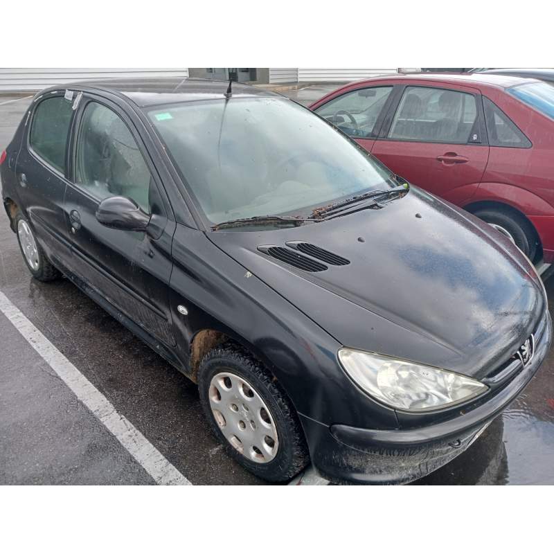 PEUGEOT 206 BERLINA