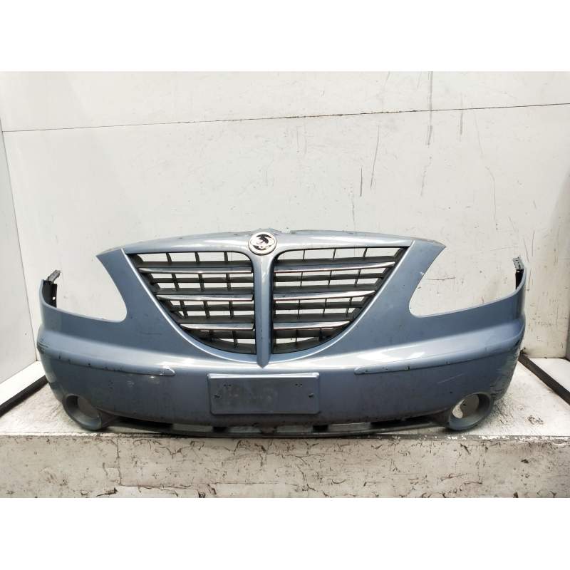 Recambio de paragolpes delantero para ssangyong rodius i 2.7 xdi referencia OEM IAM   2005