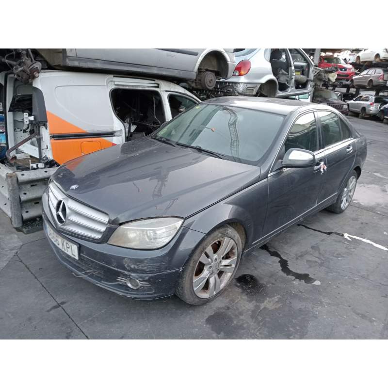 MERCEDES-BENZ CLASE C (W204)