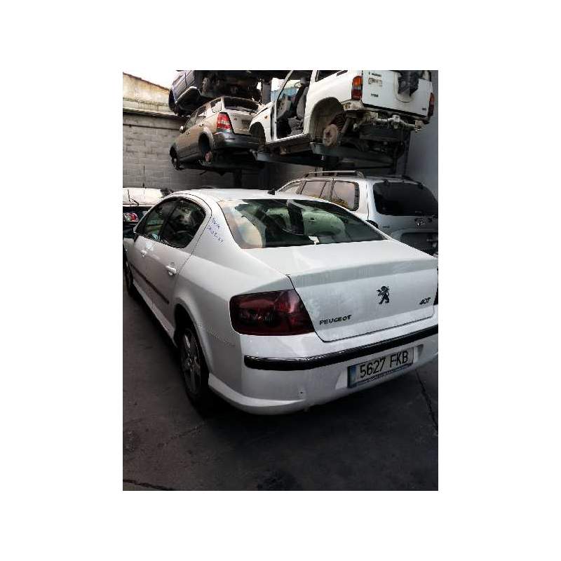 PEUGEOT 407