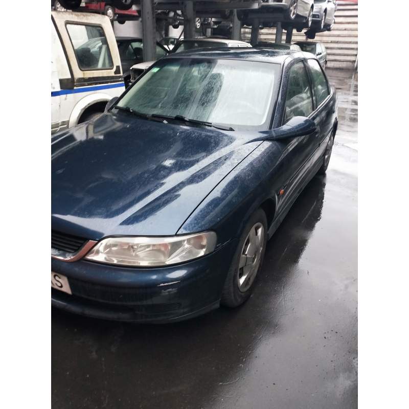 OPEL VECTRA B BERLINA