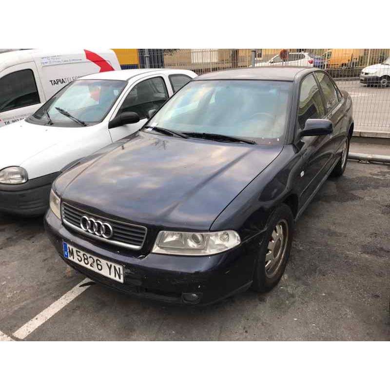 AUDI A4 BERLINA (B5)