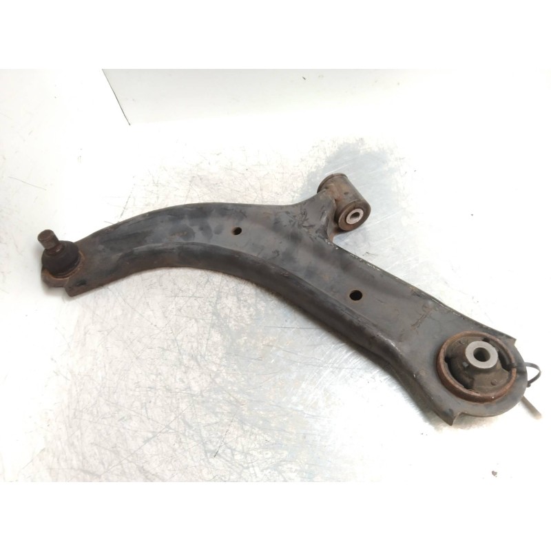 Recambio de brazo suspension inferior delantero izquierdo para nissan nv 200 (m20) kombi premium referencia OEM IAM   