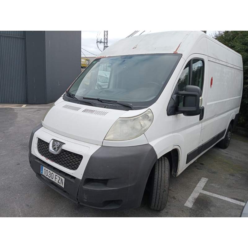 PEUGEOT BOXER FURGONETA