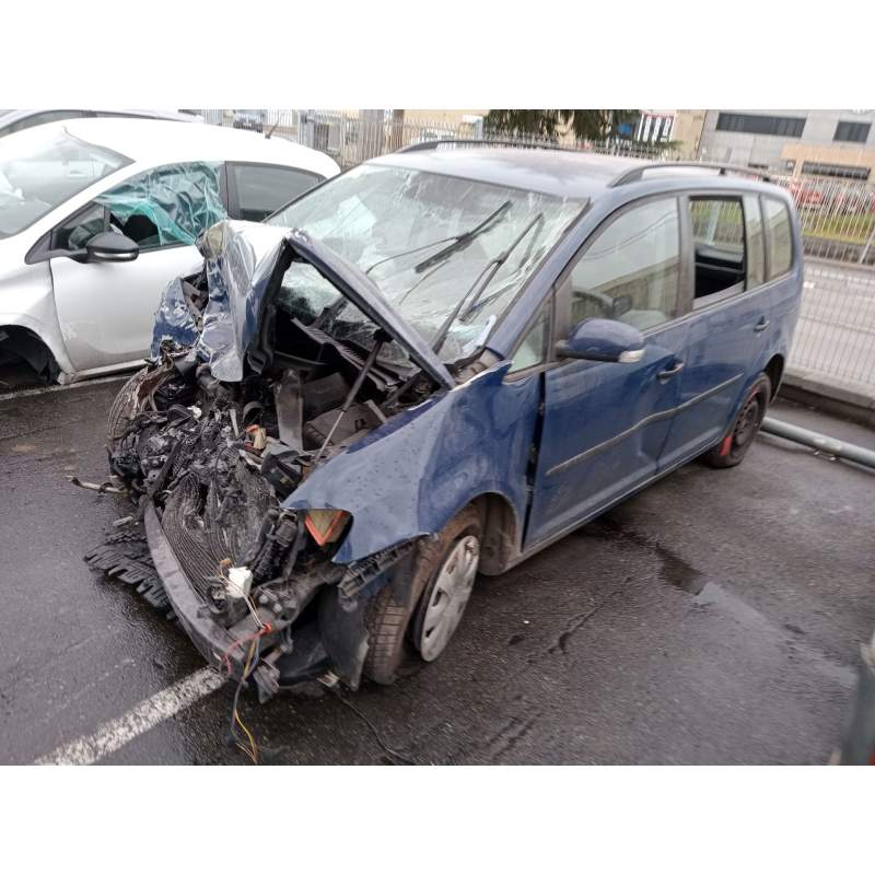VOLKSWAGEN TOURAN (1T1, 1T2)