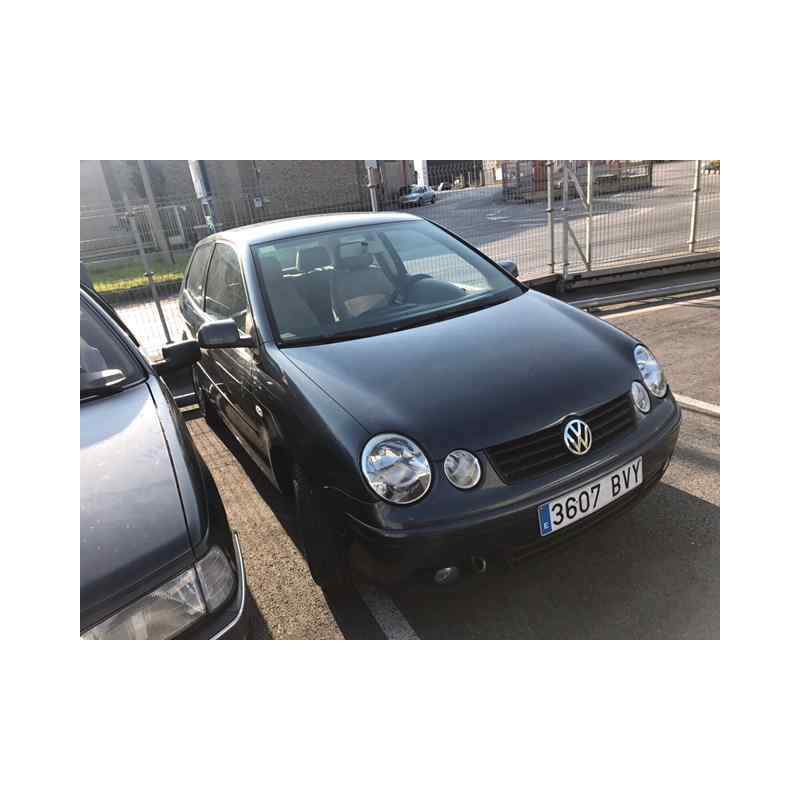 VOLKSWAGEN POLO (9N1)