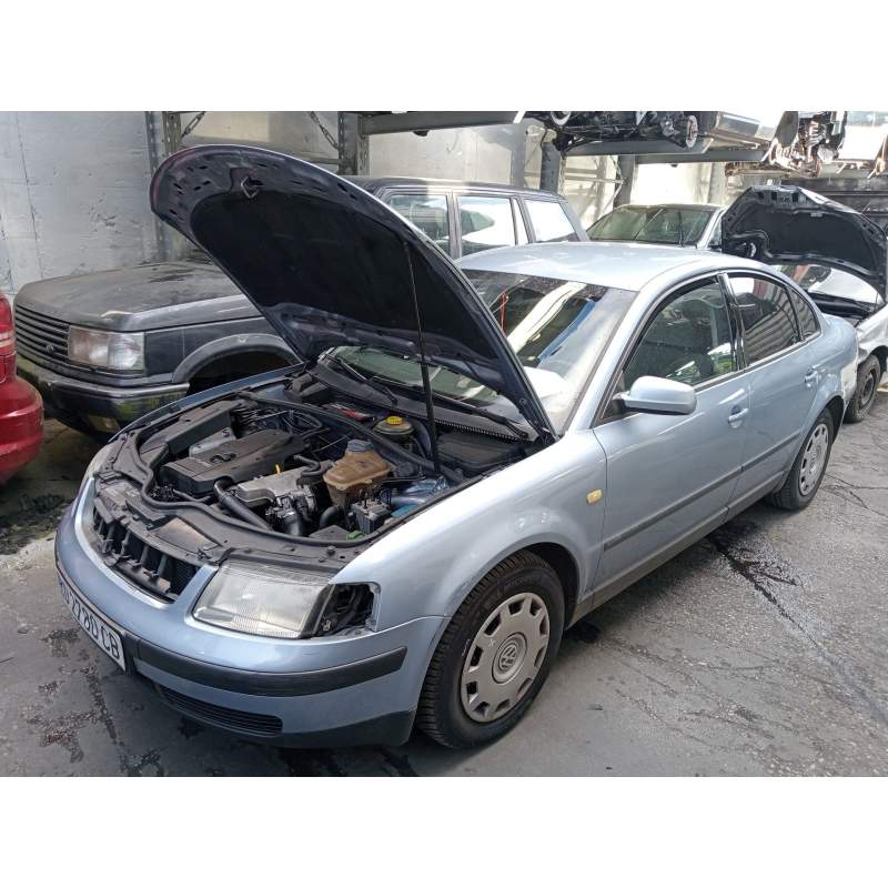 VOLKSWAGEN PASSAT B5 (3B2)