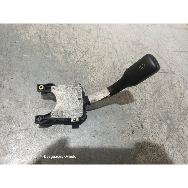 Recambio de mando limpia para audi 80 1.9 tdi referencia OEM IAM 4A0953509  