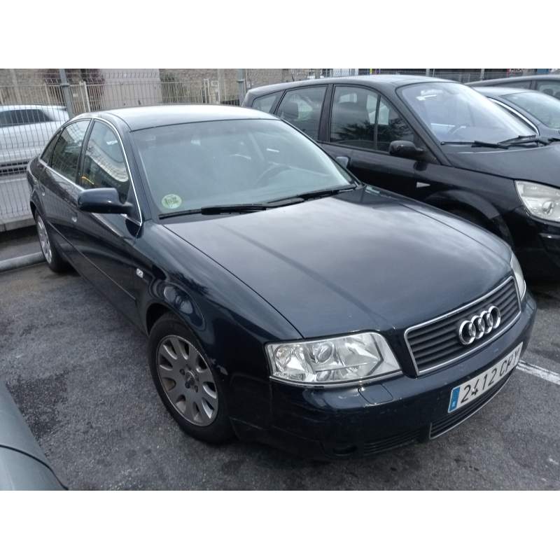 AUDI A6 BERLINA (4B2)
