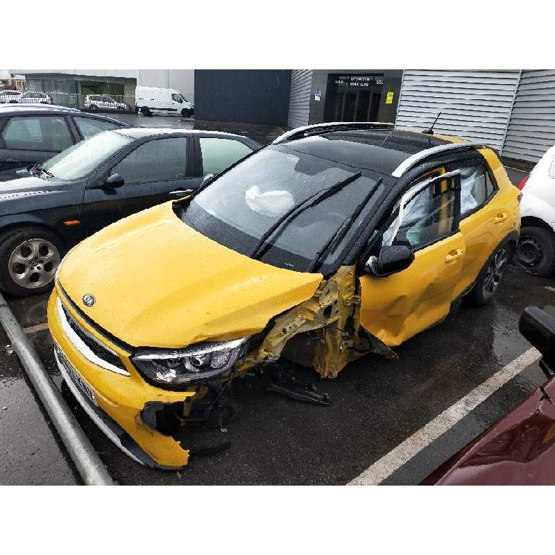 KIA STONIC (YBCUV)