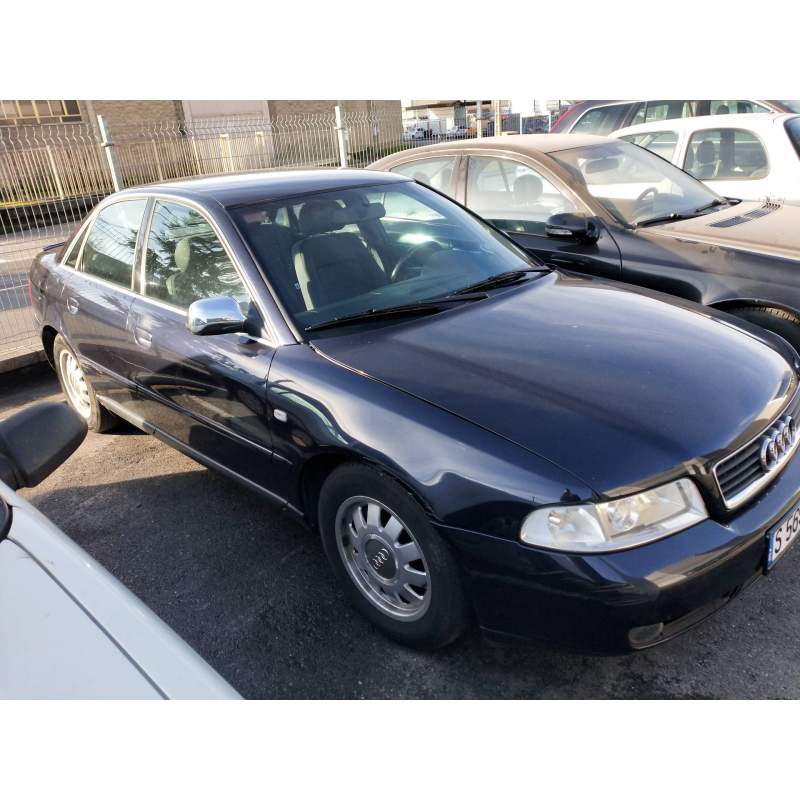 AUDI A4 BERLINA (B5)