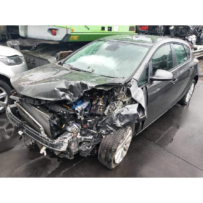 OPEL ASTRA J LIM.