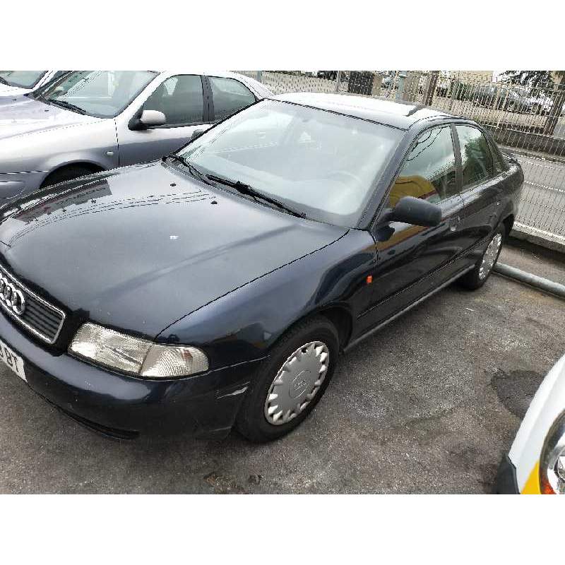 AUDI A4 BERLINA (B5)