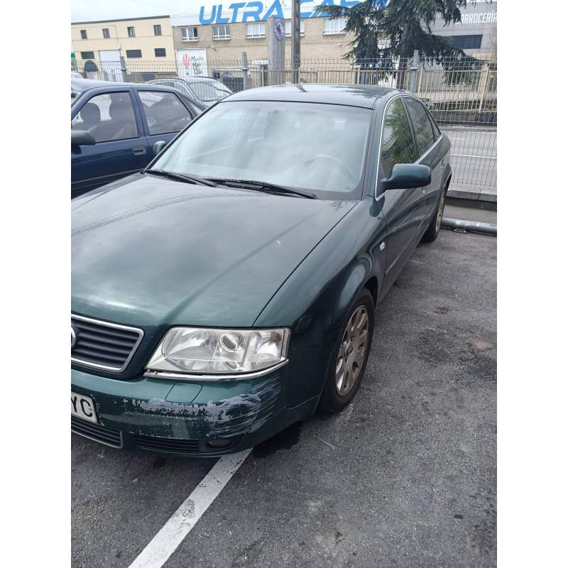 AUDI A6 BERLINA (4B2)