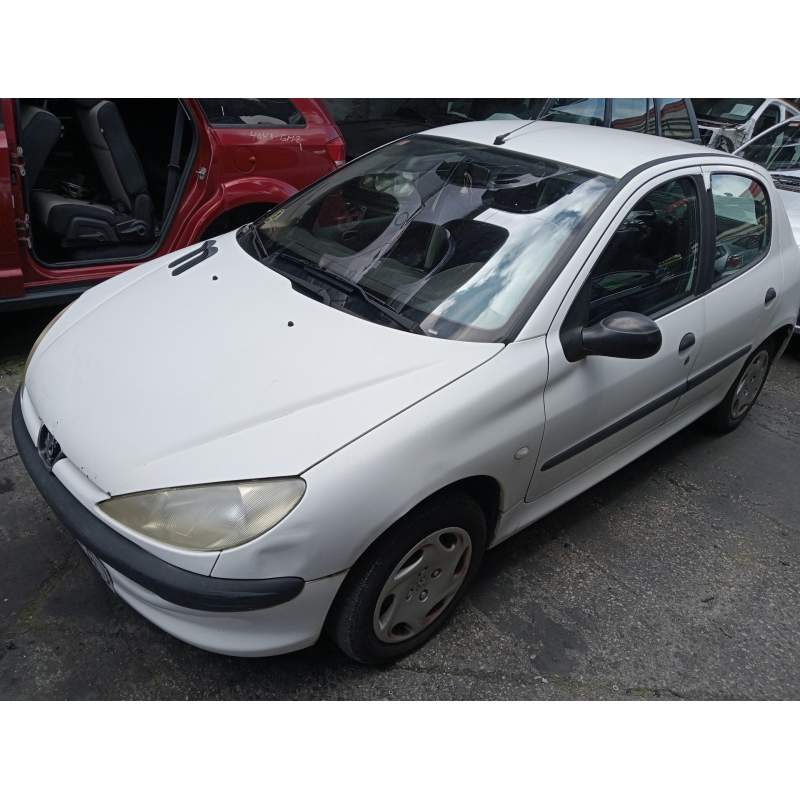 PEUGEOT 206 BERLINA