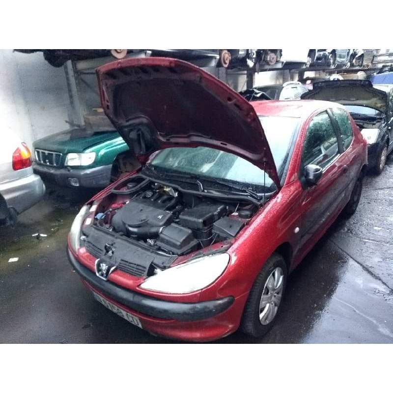 PEUGEOT 206 BERLINA