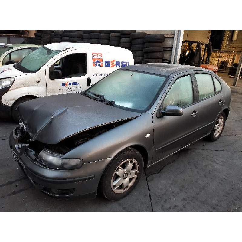 SEAT LEON (1M1)