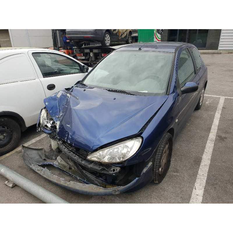 PEUGEOT 206 BERLINA