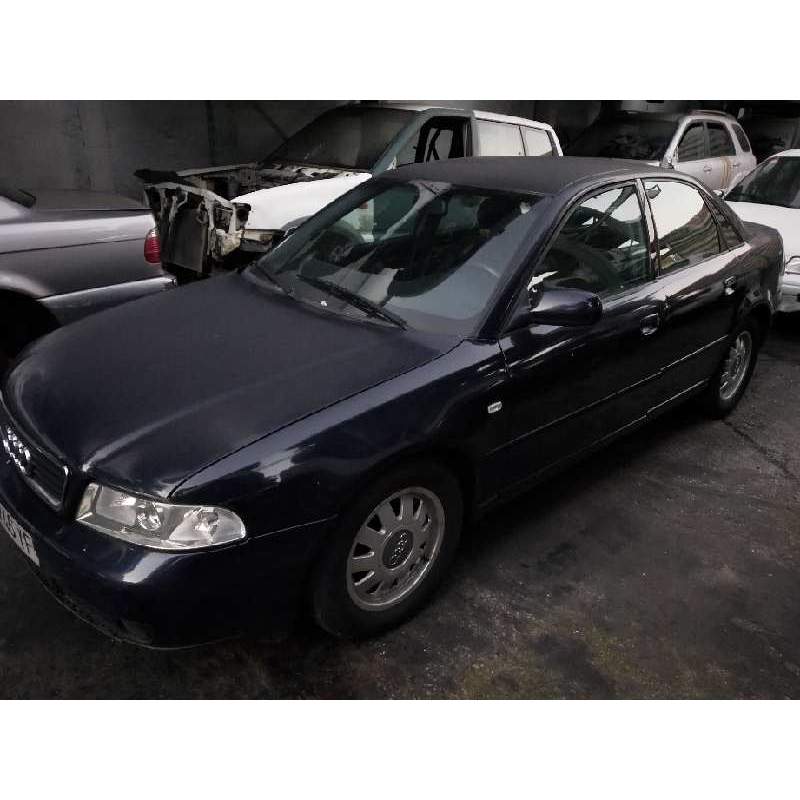 AUDI A4 BERLINA (B5)