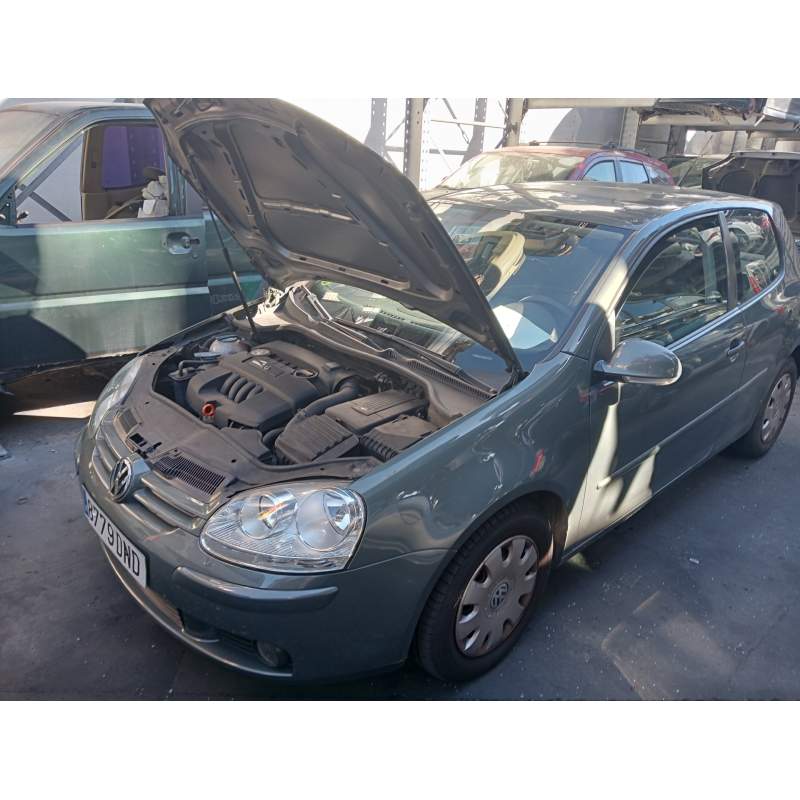VOLKSWAGEN GOLF V BERLINA (1K1)