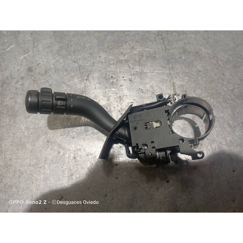 Recambio de mando luces para volkswagen fox (5z1) básico referencia OEM IAM 5Z0953513A  