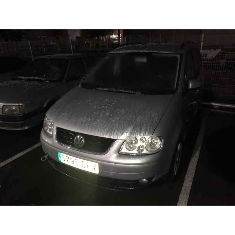 VOLKSWAGEN TOURAN (1T1)