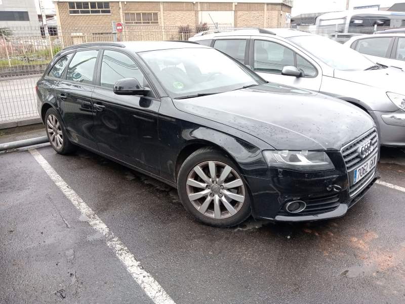 AUDI A4 B8 AVANT (8K5)