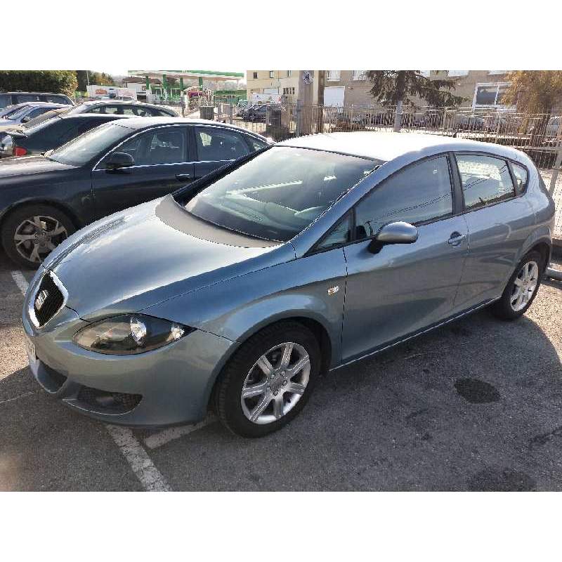 SEAT LEON (1P1)