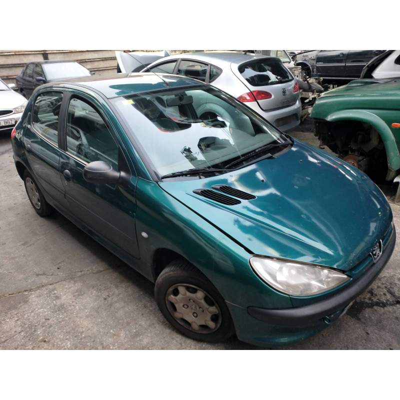 PEUGEOT 206 BERLINA