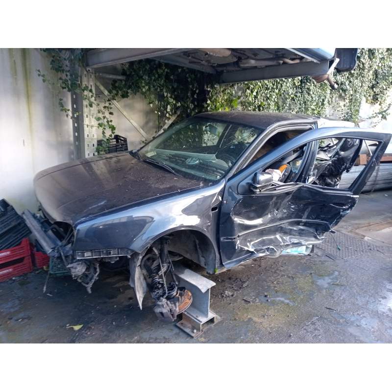 VOLKSWAGEN GOLF IV BERLINA (1J1)