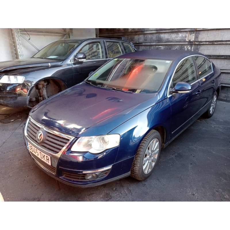 VOLKSWAGEN PASSAT BERLINA (3C2)