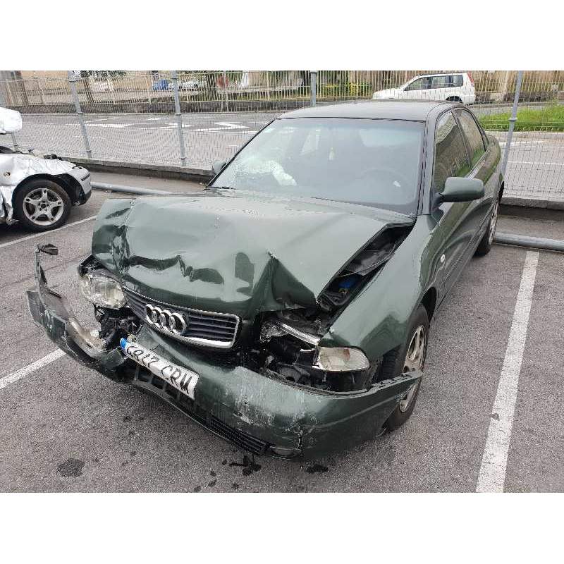AUDI A4 BERLINA (B5)