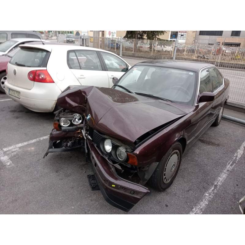 BMW 5 (E34)