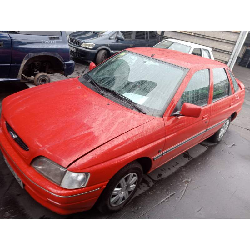 FORD ESCORT BERLINA